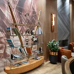 Moevenpick Living Saklivadi Hotel 4*