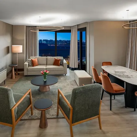 Moevenpick Living Saklivadi Hotel