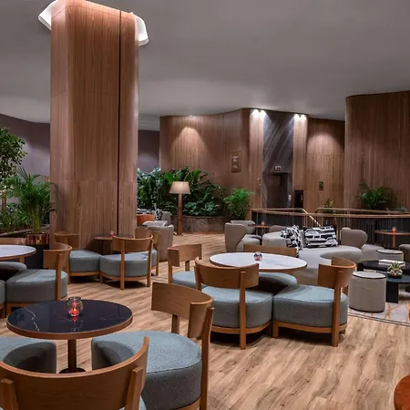Moevenpick Living Saklivadi Hotel *
