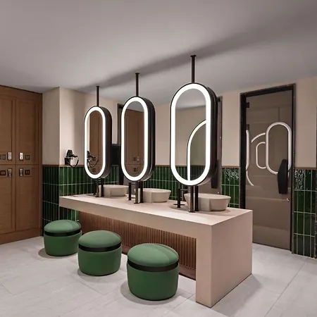 Hotel Moevenpick Living Saklivadi