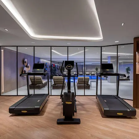 Moevenpick Living Saklivadi Отель *