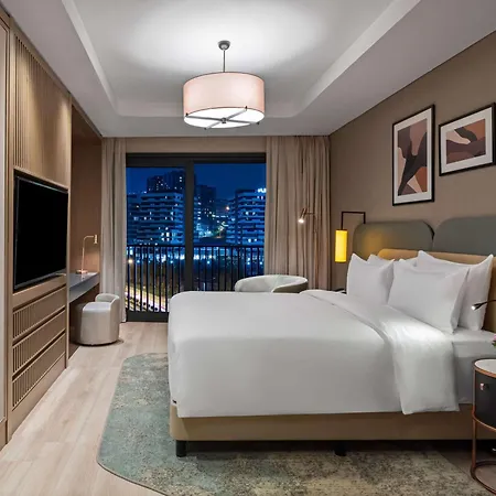 Moevenpick Living Saklivadi Hotel *