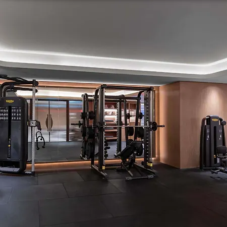 Moevenpick Living Saklivadi 호텔 4*