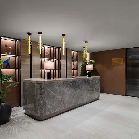 Hotel Moevenpick Living Saklivadi 4*