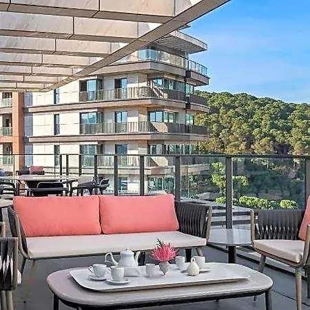 酒店 Moevenpick Living Saklivadi 4*