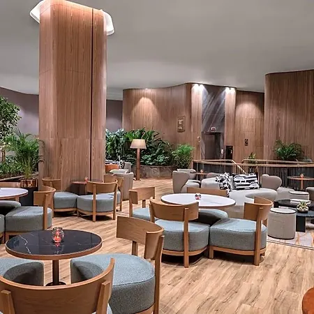 Hotel Moevenpick Living Saklivadi