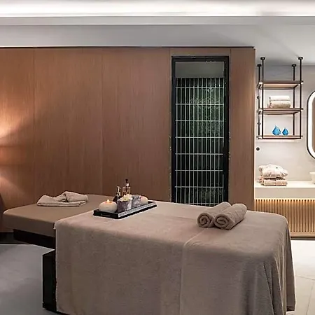 Moevenpick Living Saklivadi 4* Istambul