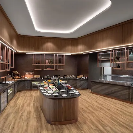 Moevenpick Living Saklivadi Hotel