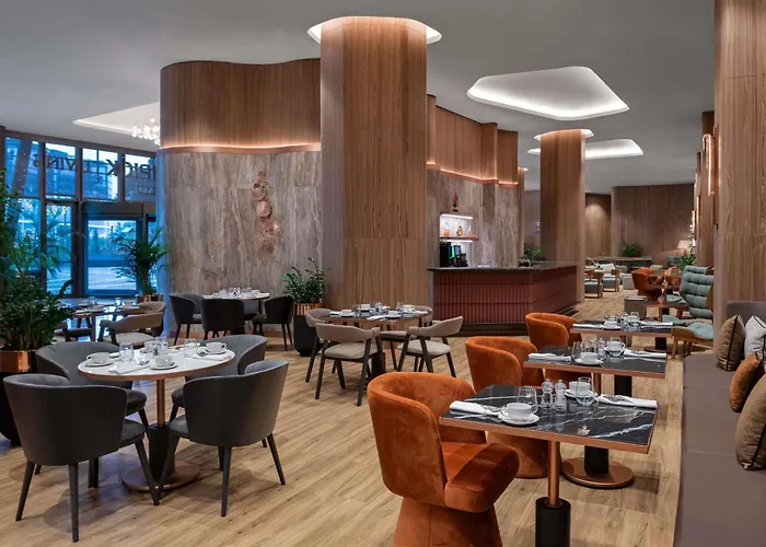 Moevenpick Living Saklivadi Hotel