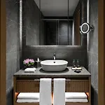 Hotel Moevenpick Living Saklivadi 4*