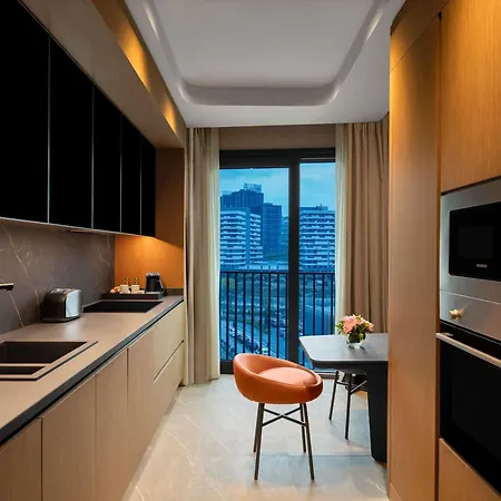 Moevenpick Living Saklivadi Szálloda