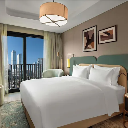 Moevenpick Living Saklivadi Szálloda 4*