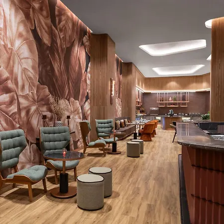 Moevenpick Living Saklivadi Szálloda 4*