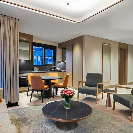 Hotel Moevenpick Living Saklivadi 4*